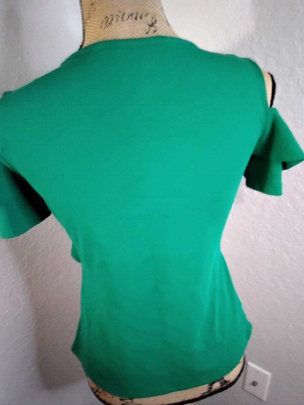 Womens Green Ruffle Cold-Shoulder Top - Picture 2 of 2